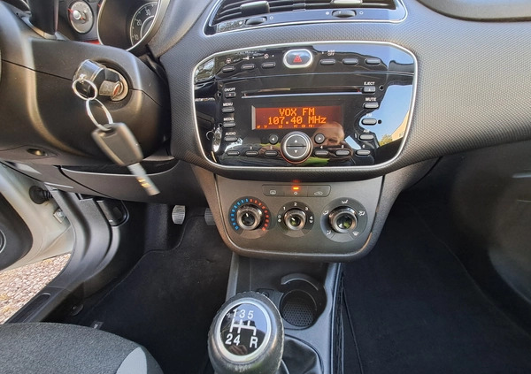 Fiat Punto Evo cena 22900 przebieg: 102484, rok produkcji 2013 z Poznań małe 254